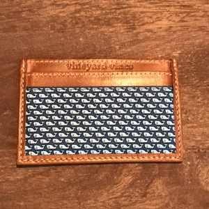 Brand New Vineyard Vines 5 pocket wallet